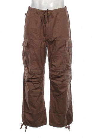 Pantaloni de bărbați Bershka, Mărime M, Culoare Maro, Preț 42,93 Lei