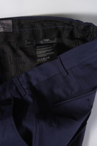 Pantaloni de bărbați C&A, Mărime L, Culoare Albastru, Preț 95,39 Lei
