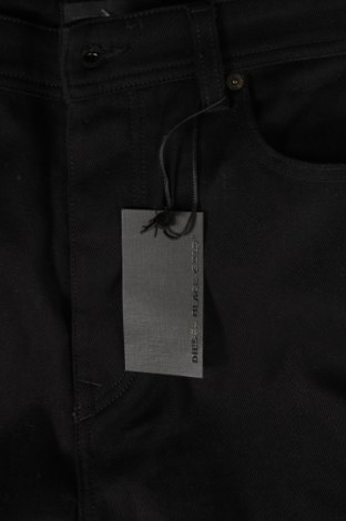 Pánske nohavice  Diesel Black Gold, Veľkosť M, Farba Čierna, Cena  108,67 €