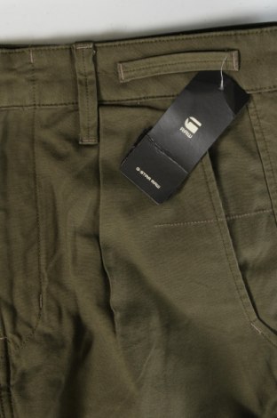 Мъжки панталон G-Star Raw, Размер S, Цвят Зелен, Цена 190,00 лв.