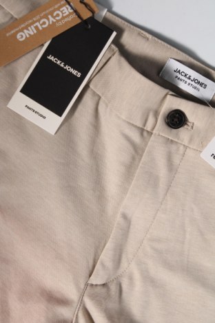Ανδρικό παντελόνι Jack & Jones, Μέγεθος M, Χρώμα  Μπέζ, Τιμή 47,94 €
