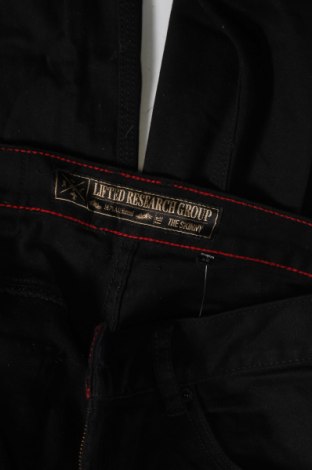 Ανδρικό παντελόνι Lifted Reaserchers Group, Μέγεθος M, Χρώμα Μαύρο, Τιμή 5,74 €