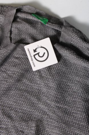 Мъжки пуловер United Colors Of Benetton, Размер M, Цвят Сив, Цена 6,46 лв.