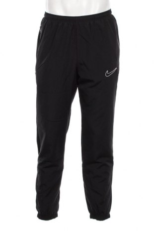 Pantaloni trening de bărbați Nike, Mărime M, Culoare Negru, Preț 305,92 Lei