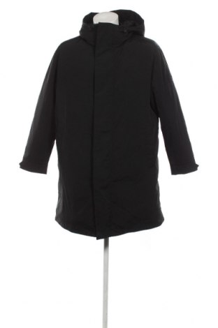 Мъжко яке Calvin Klein, Размер S, Цвят Черен, Цена 290,13 лв.