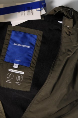 Herrenjacke Jack & Jones, Größe L, Farbe Grün, Preis 31,64 €