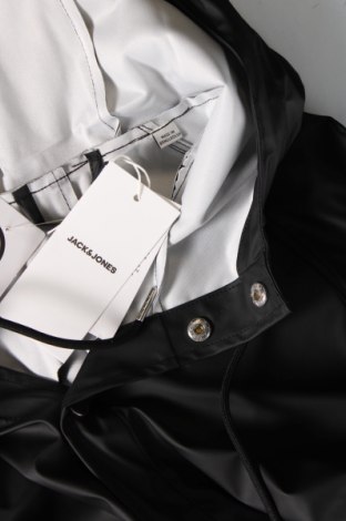 Ανδρικό μπουφάν Jack & Jones, Μέγεθος XXL, Χρώμα Μαύρο, Τιμή 12,94 €