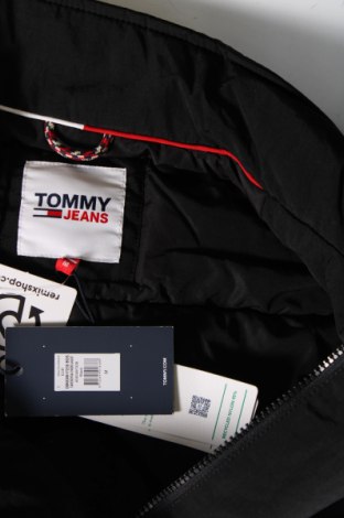 Herrenjacke Tommy Jeans, Größe M, Farbe Schwarz, Preis 69,28 €