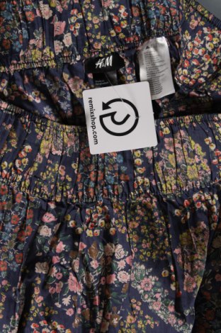 Sukně H&M, Velikost M, Barva Vícebarevné, Cena  130,00 Kč
