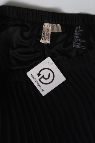 Φούστα H&M Divided, Μέγεθος M, Χρώμα Μαύρο, Τιμή 21,86 €