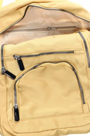 Rucksack, Farbe Gelb, Preis 13,22 €