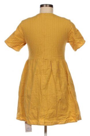 Šaty , Velikost M, Barva Žlutá, Cena  733,00 Kč