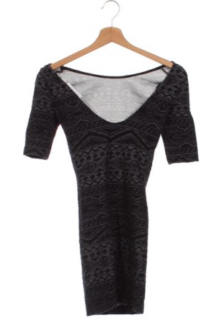Kleid, Größe XS, Farbe Schwarz, Preis € 15,00