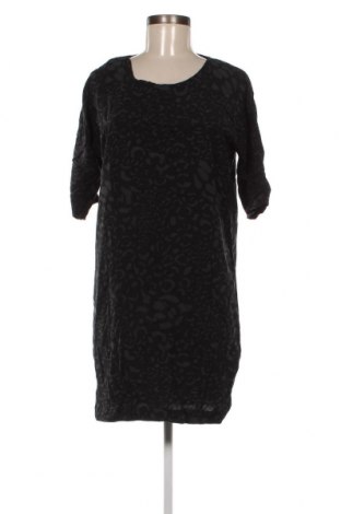Kleid B.Young, Größe S, Farbe Grau, Preis € 9,39