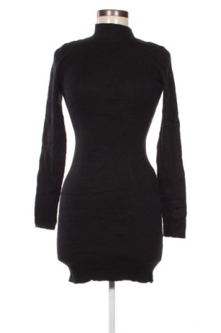 Kleid Bershka, Größe S, Farbe Schwarz, Preis 11,50 €