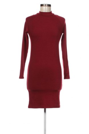 Šaty  Bershka, Veľkosť M, Farba Červená, Cena  16,44 €