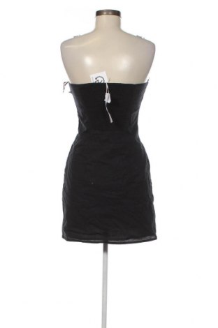 Šaty  Bershka, Veľkosť S, Farba Čierna, Cena  9,13 €