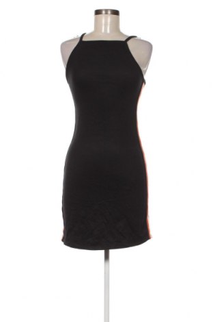 Šaty  Bershka, Veľkosť S, Farba Čierna, Cena  3,78 €