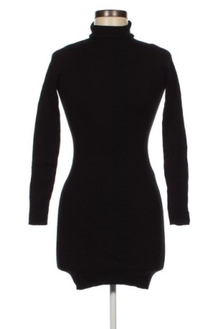 Šaty  Bershka, Veľkosť S, Farba Čierna, Cena  7,40 €