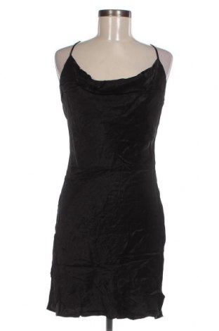 Kleid Bershka, Größe XL, Farbe Schwarz, Preis 21,00 €