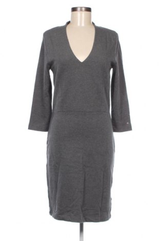 Kleid Boomerang, Größe M, Farbe Grau, Preis 30,81 €