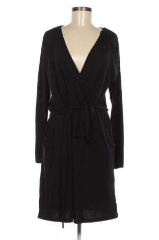 Šaty  Esprit, Velikost XL, Barva Černá, Cena  333,00 Kč