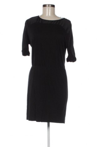 Šaty  Filippa K, Velikost S, Barva Černá, Cena  1 971,00 Kč