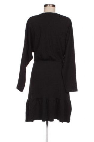 Kleid Gina Tricot, Größe M, Farbe Schwarz, Preis € 5,82