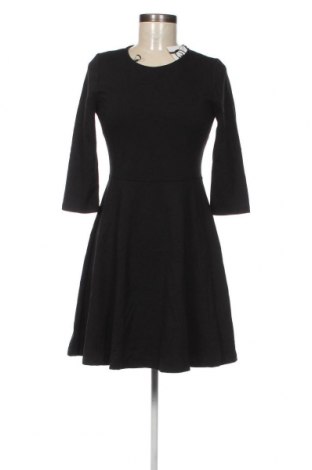 Kleid Gina Tricot, Größe M, Farbe Schwarz, Preis 7,52 €