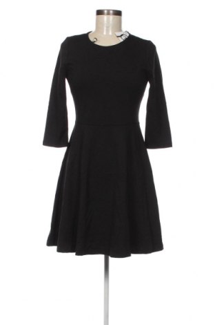 Kleid Gina Tricot, Größe M, Farbe Schwarz, Preis € 7,52