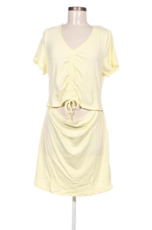 Φόρεμα Glamorous, Μέγεθος XL, Χρώμα Κίτρινο, Τιμή 33,40 €
