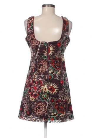 Φόρεμα Guess, Μέγεθος S, Χρώμα Πολύχρωμο, Τιμή 81,96 €