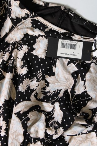 Φόρεμα Guess, Μέγεθος M, Χρώμα Πολύχρωμο, Τιμή 53,94 €