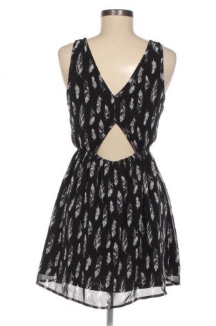 Kleid H&M Divided, Größe M, Farbe Schwarz, Preis 14,91 €