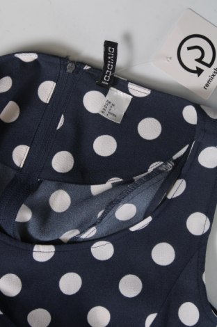Kleid H&M Divided, Größe XS, Farbe Blau, Preis 7,56 €