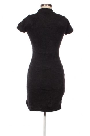 Šaty  H&M Divided, Veľkosť S, Farba Čierna, Cena  5,26 €