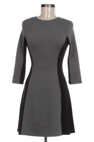 Kleid H&M Divided, Größe S, Farbe Mehrfarbig, Preis 12,71 €