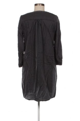 Kleid H&M L.O.G.G., Größe S, Farbe Grau, Preis € 5,67