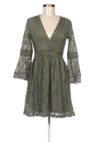 Kleid In April 1986, Größe M, Farbe Grün, Preis € 20,04