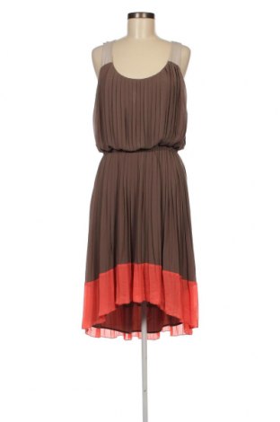 Φόρεμα Jessica Simpson, Μέγεθος M, Χρώμα  Μπέζ, Τιμή 26,72 €