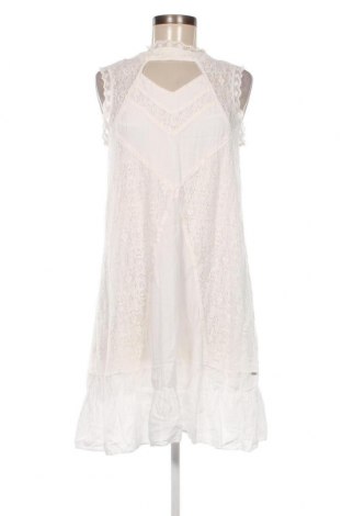 Kleid Khujo, Größe M, Farbe Weiß, Preis 25,15 €