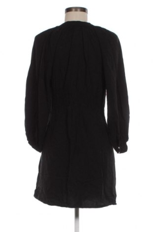 Kleid Mango, Größe S, Farbe Schwarz, Preis 7,80 €
