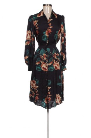 Kleid Marciano by Guess, Größe M, Farbe Mehrfarbig, Preis 121,81 €