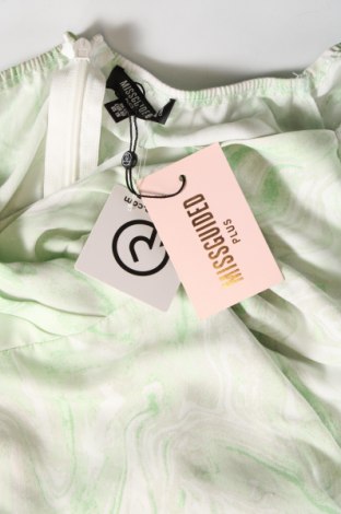 Kleid Missguided, Größe XXL, Farbe Grün, Preis € 9,01