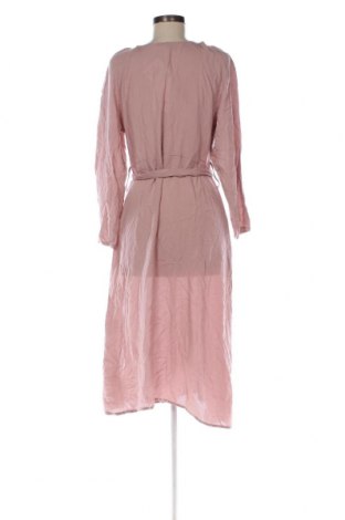 Kleid NA-KD, Größe S, Farbe Aschrosa, Preis € 8,35