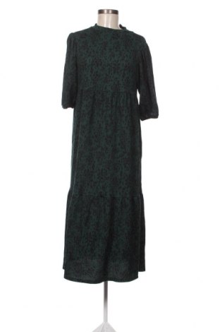 Kleid New Look, Größe M, Farbe Grün, Preis 20,18 €