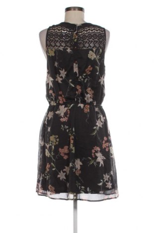 Kleid ONLY, Größe M, Farbe Mehrfarbig, Preis 9,58 €