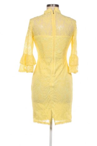 Šaty  Paper Dolls, Velikost S, Barva Žlutá, Cena  404,00 Kč