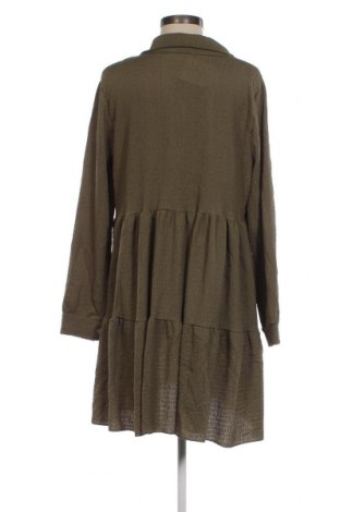 Kleid Passion, Größe M, Farbe Grün, Preis 10,90 €