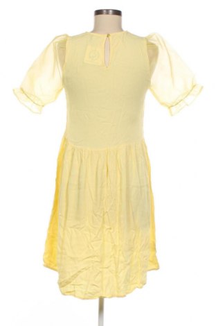 Φόρεμα Pieces, Μέγεθος M, Χρώμα Κίτρινο, Τιμή 6,63 €
